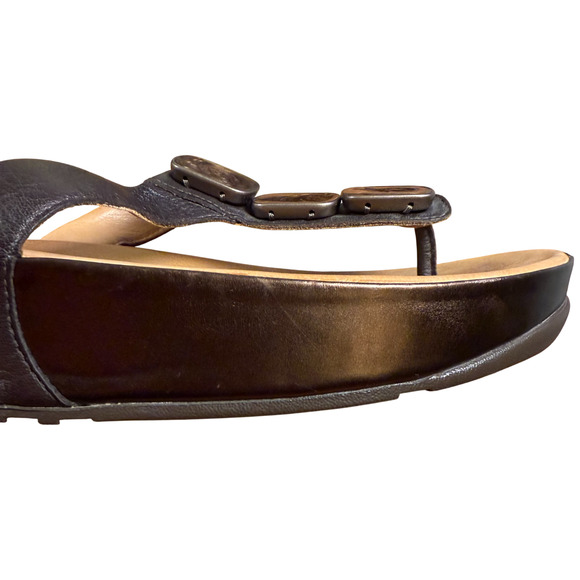 Fitflop Pietra Sandals Women 41/US9 Brown Jeweled Leather Thong Slides Comfort - Picture 13 of 16